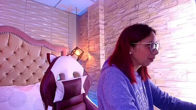 stephaniesun  online show from 22, 7, 2026