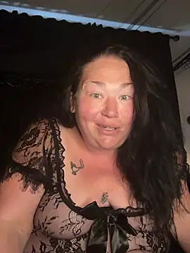 Snapshot of chelledark chatting on 10, 6, 2026 chelledark online show from 10, 6, 2026