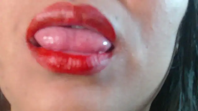 Snapshot of Sol_vannesa chatting on 12, 5, 2026 Sol vannesa online show from 12, 5, 2026