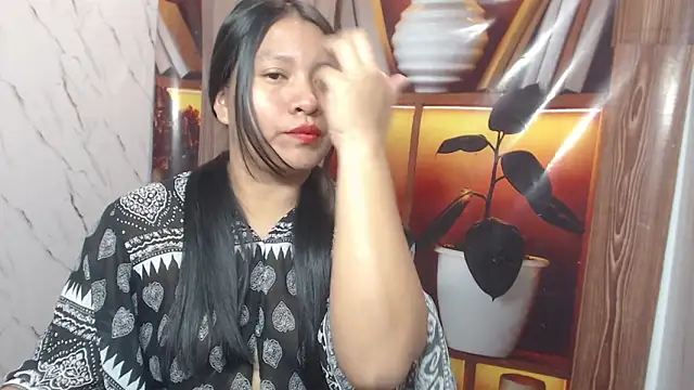 Snapshot of Sol_vannesa chatting on 19, 5, 2026 Sol vannesa online show from 19, 5, 2026