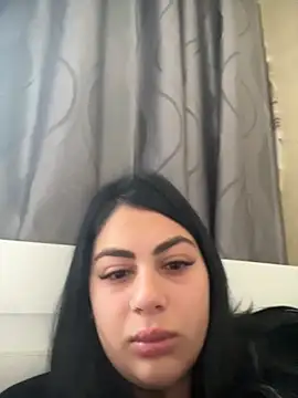 LilyLovell online show from 27, 4, 2026