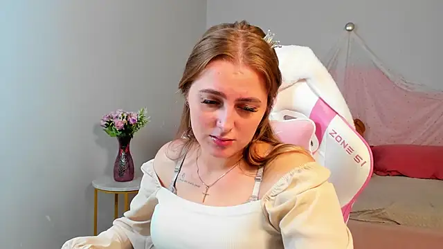 EllaBells online show from 5, 8, 2026
