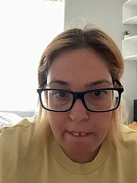 SecretRavenXO online show from 29, 5, 2026