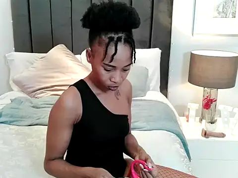 Snapshot of Miss-Erotic-Narcotic chatting on 14, 5, 2026 Miss-Erotic-Narcotic online show from 14, 5, 2026