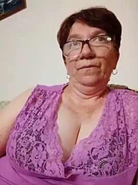 KetQueen101 online show from 6, 7, 2026