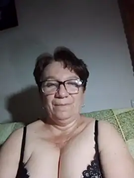 KetQueen101 online show from 6, 8, 2026