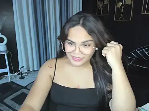 Snapshot of Kendallfoxx chatting on 3, 7, 2026 Kendallfoxx online show from 3, 7, 2026