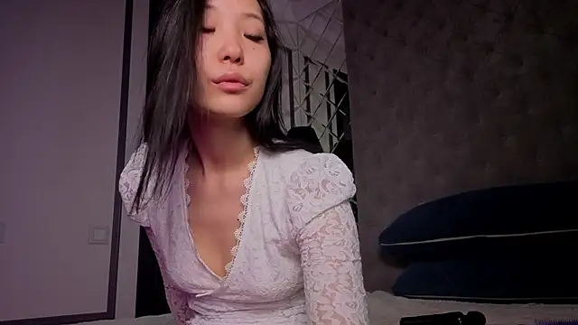 RamonaSpika online show from 5, 6, 2026