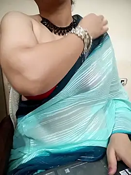 Snapshot of Aayaat__ chatting on 5, 6, 2026 Aayaat online show from 5, 6, 2026