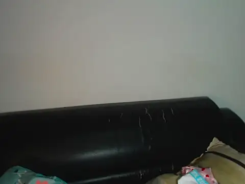 Snapshot of BellaLuxxs chatting on 11, 7, 2026 BellaLuxxs online show from 11, 7, 2026