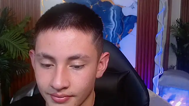 Snapshot of Andres_Tay chatting on 2, 5, 2026 Andres Tay online show from 2, 5, 2026