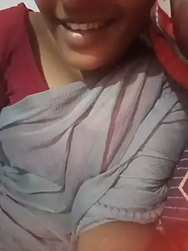 Snapshot of Tamil_Hot_HoneyBee chatting on 15, 6, 2026 Tamil Hot HoneyBee online show from 15, 6, 2026
