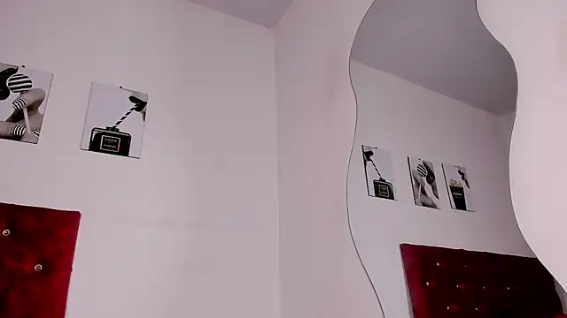 ThiagoSexy005 online show from 1, 6, 2026