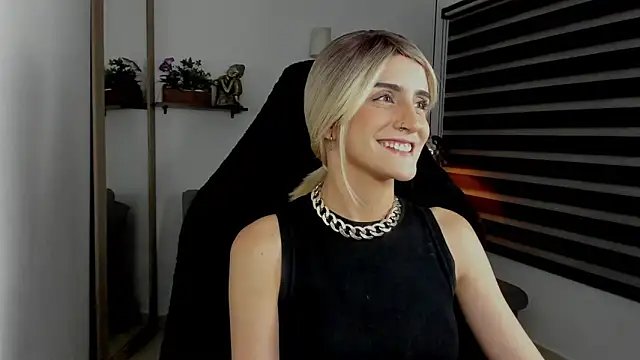 Jessica lisbon online show from 30, 4, 2026