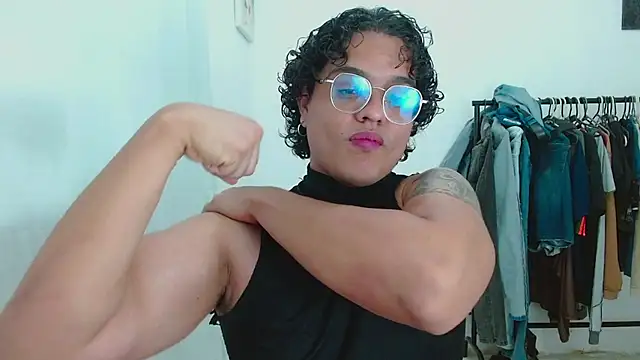 Snapshot of Diane_exotic chatting on 19, 5, 2026 Diane exotic online show from 19, 5, 2026