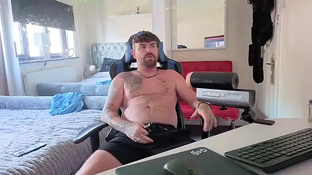 Naughtybihubbyxx online show from 3, 7, 2026