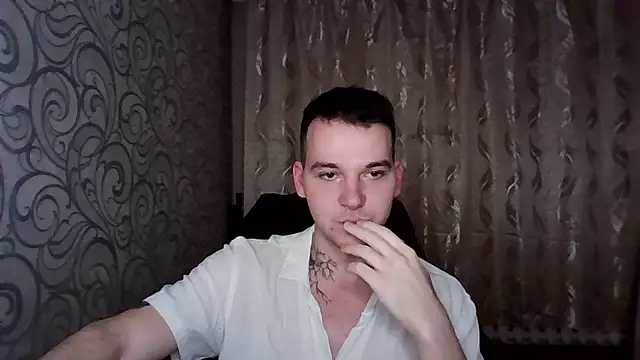 gwinbladee online show from 28, 4, 2026