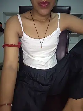 ESHA-LOVE online show from 10, 6, 2026