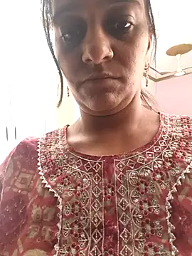 junera online show from 30, 4, 2026