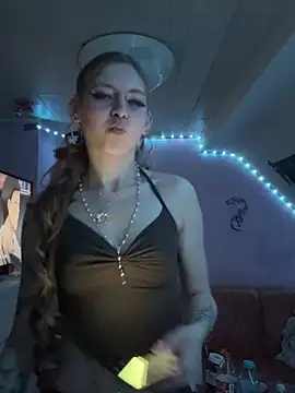 Snapshot of Lina-420 chatting on 14, 6, 2026 Lina-420 online show from 14, 6, 2026