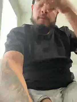 Zaddymatty2002 online show from 25, 4, 2026