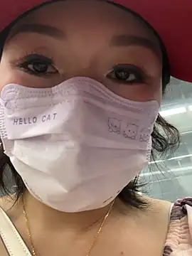 Snapshot of milkwine chatting on 30, 5, 2026 milkwine online show from 30, 5, 2026