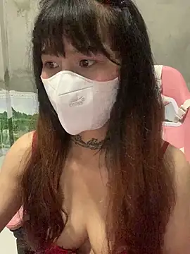 Lilyy18 online show from 1, 6, 2026