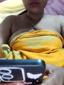 Snapshot of Gulapi_N chatting on 15, 5, 2026 Gulapi N online show from 15, 5, 2026