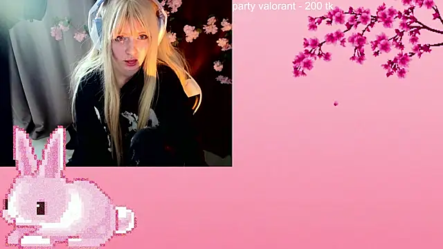 Snapshot of AmmiRinn chatting on 18, 5, 2026 AmmiRinn online show from 18, 5, 2026