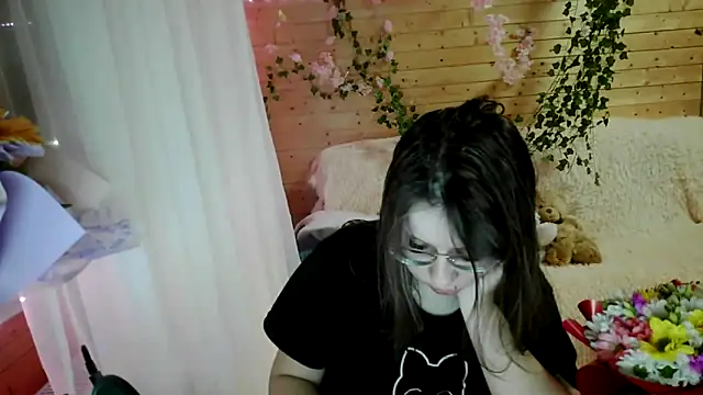 SummerAlexa online show from 26, 4, 2026