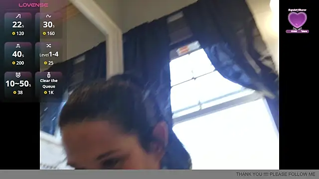 Snapshot of Vanessa_Valentine chatting on 4, 5, 2026 Vanessa Valentine online show from 4, 5, 2026