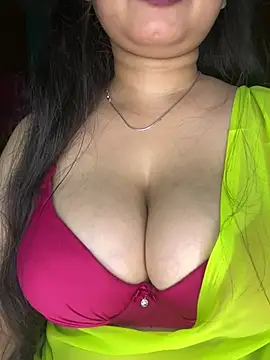 Snapshot of Naughty_pooja44 chatting on 26, 5, 2026 Naughty pooja44 online show from 26, 5, 2026