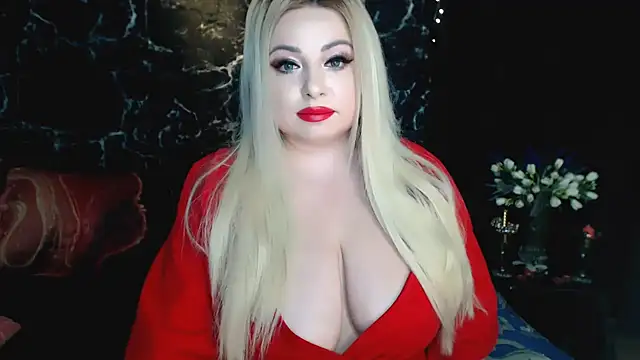 Snapshot of ValentinaaLuv chatting on 6, 5, 2026 ValentinaaLuv online show from 6, 5, 2026