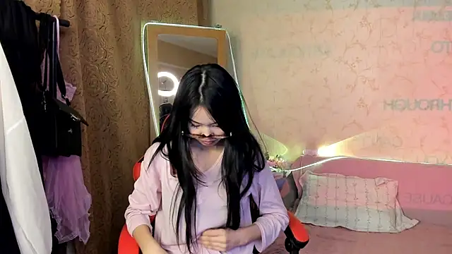 Akiba cute online show from 7, 5, 2026