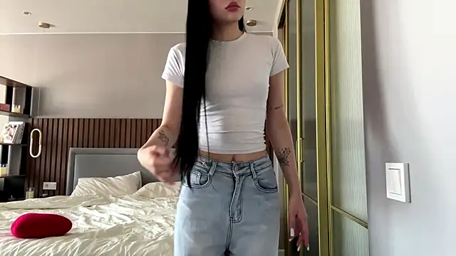MerlynPoor online show from 5, 5, 2026