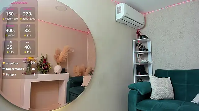 Snapshot of paolarey chatting on 12, 2, 2025 paolarey online show from 12, 2, 2025