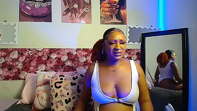 EnchantingLisa online show from 4, 6, 2026
