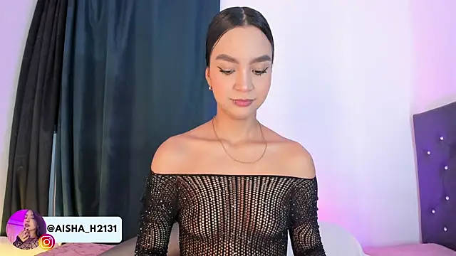 Snapshot of aaisha_h_ chatting on 18, 6, 2026 aaisha h online show from 18, 6, 2026