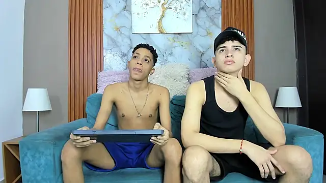 LOVE GUYS1 online show from 9, 5, 2026