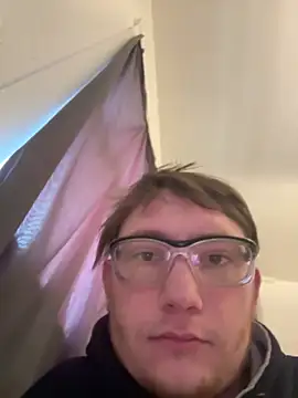 Mattyfuckzzz online show from 30, 4, 2026