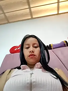 sexyandhotlatina2026 online show from 30, 4, 2026