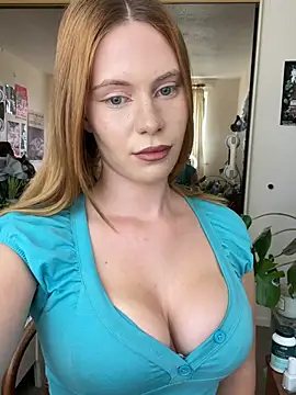 Snapshot of Young_Lizzie chatting on 6, 8, 2026 Young Lizzie online show from 6, 8, 2026