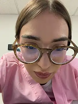 Snapshot of Sweet_Milaa1 chatting on 13, 7, 2026 Sweet Milaa1 online show from 13, 7, 2026