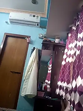 fun boy 33 online show from 29, 4, 2026