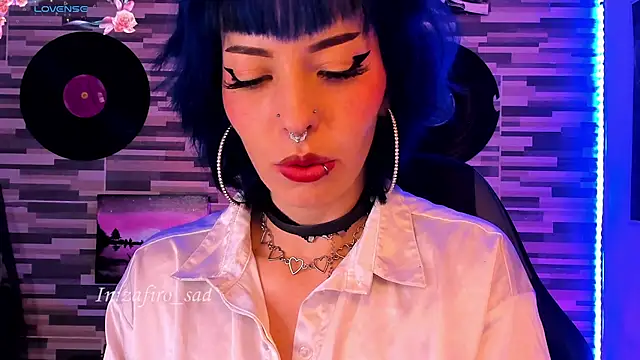 Snapshot of BlueElyxra chatting on 5, 5, 2026 BlueElyxra online show from 5, 5, 2026