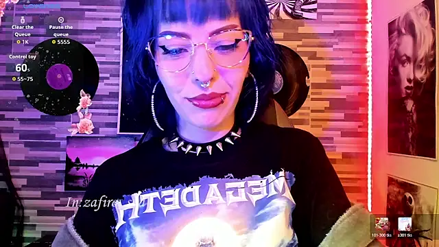 Snapshot of BlueElyxra chatting on 17, 5, 2026 BlueElyxra online show from 17, 5, 2026