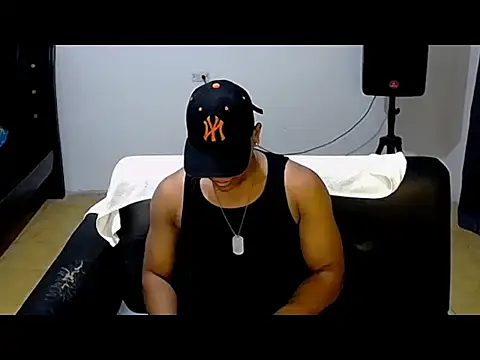 Ian Arcia online show from 12, 5, 2026