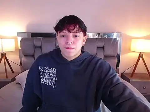 Asher addamss  online show from 4, 7, 2026