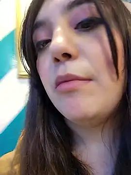 RoxanneDiaz online show from 15, 6, 2026