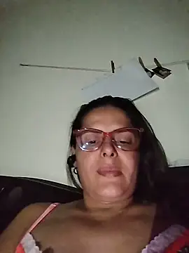 Snapshot of Bella_Morena27 chatting on 11, 6, 2026 Bella Morena27 online show from 11, 6, 2026
